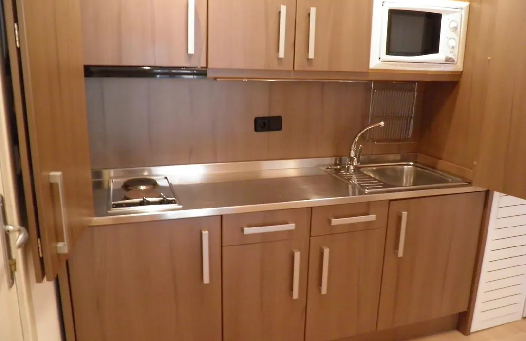 Apartaments Sant Jordi Fontanella-1