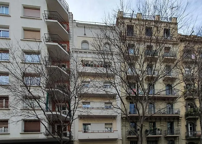 Bbarcelona Calabria Flat